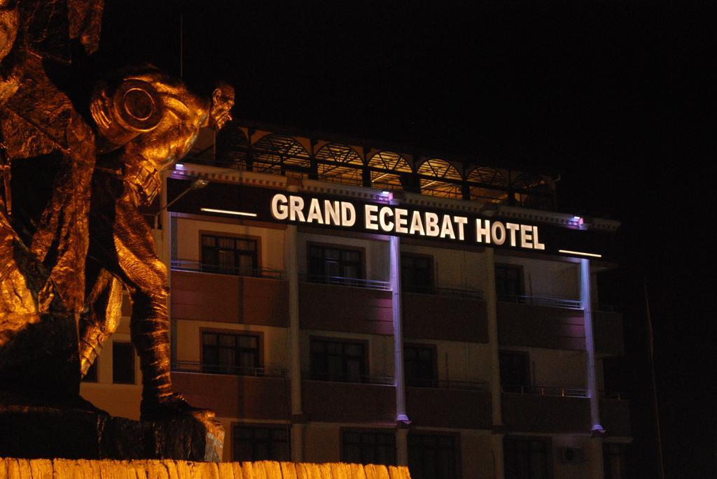 Grand Eceabat Hotel Bagian luar foto